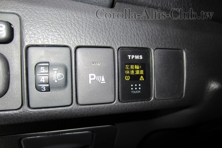 Toyota專用(Altis)盲塞式TPMS -- 全中文顯示.jpg